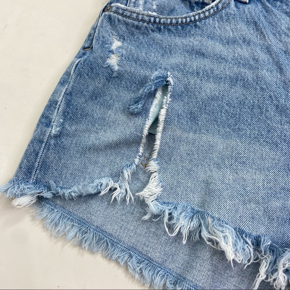 Agolde parker jean shorts distressed cut off. Size 31. New without tags - Picture 5 of 9